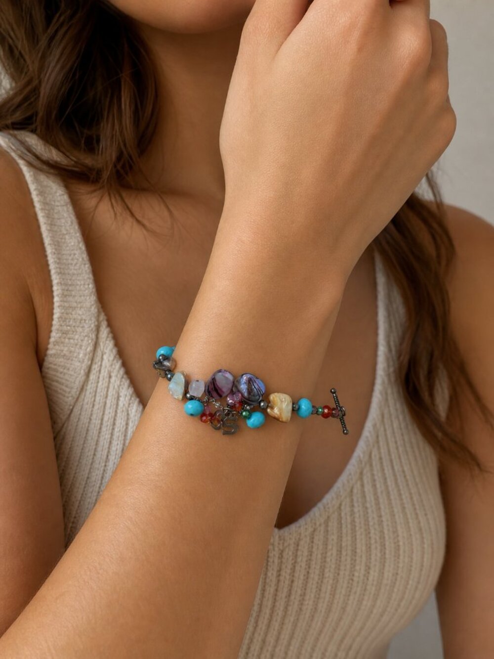 Vintage Handcrafted Artesian Beaded Bracelet with mixed gems and glass beads